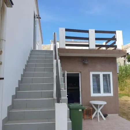 Draga - Free Parking & Bbq Apartament *