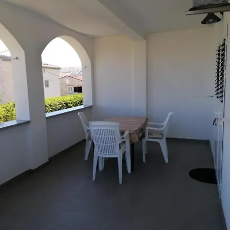Apartament Draga - Free Parking & Bbq