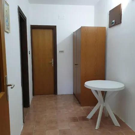 Draga - Free Parking & Bbq Apartament *